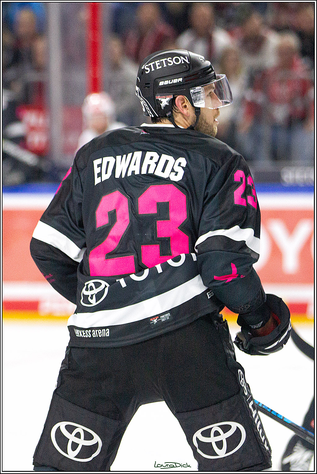 PENNY DEL;  Koelner Haie - Schwenninger Wild Wings; Koeln, 08.10.2021